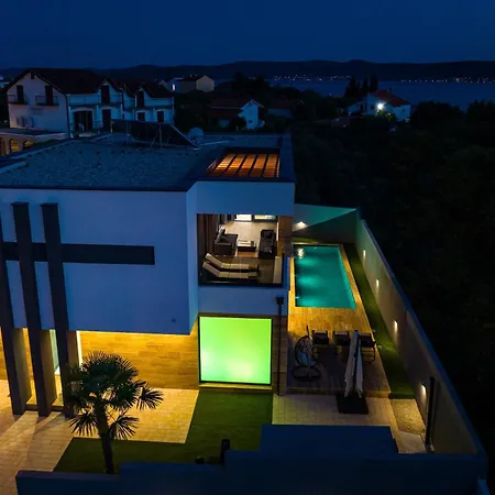 Stromboli Villa Sveti Petar (Zadar)